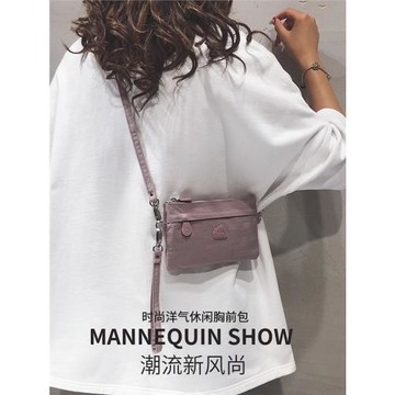 迷你斜挎小布包女輕便零錢包春夏新款防水潮手拎護照包媽媽手拿包