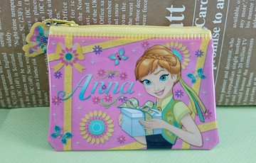 【震撼精品百貨】冰雪奇緣 Frozen 塑膠零錢包 黃色拉鍊 震撼日式精品百貨