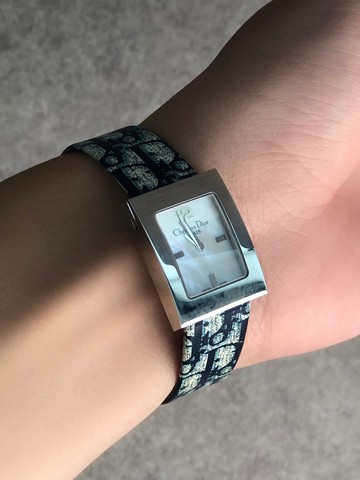 【 VintageShop solo 日本直送中古包專賣店 】Christian Dior クリスチャン ディオール トロッター 腕錶 藍色 マリス D78-109 石英機芯 j83yk7