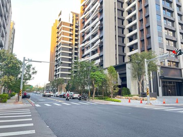 大全聯大魯閣|金雅|大面寬黃金店面|投資兩相宜｜新竹市北區金雅七街