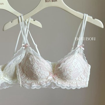 Xuan♥ 內衣女法式蕾絲小胸聚攏顯大無鋼圈收副乳防下垂細肩帶美背文胸罩