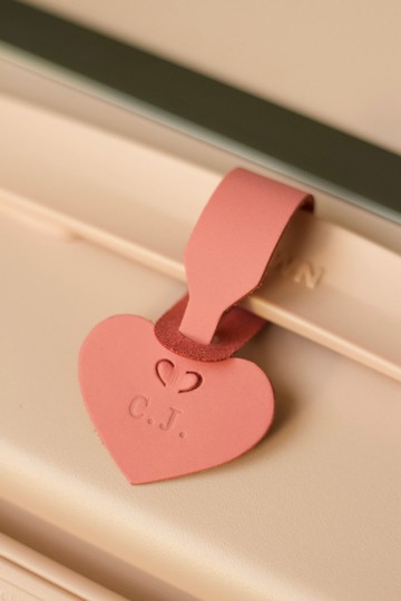 心上加心行李吊牌 皮革客製刻字/櫻花粉色