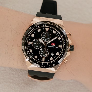 MINIFOCUS時尚衝擊真三眼日期顯示矽膠帶手錶【WMF0488】-黑面黑帶