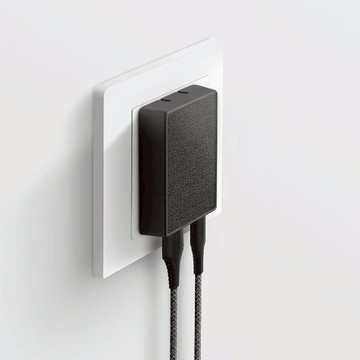 Votre Slim Duo 壁掛式20W雙孔快充頭 PD+QC3.0 充電器 灰色