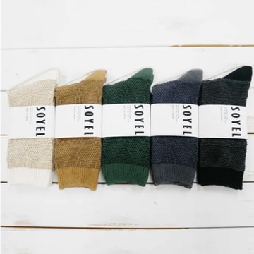 日本 SOYLE 立體三角高筒襪-米白 23-25cm (JN147-612-20)