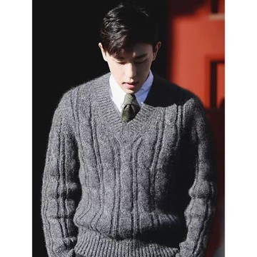 25冬季新款加厚V領羊絨衫男100純羊絨粗麻花雞心領套頭灰色羊毛衫
