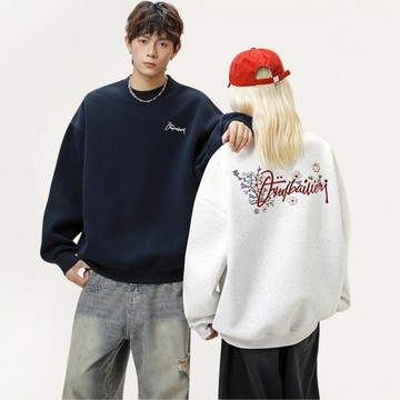 【美式男女款】花體字母花卉重工撞色刺繡上衣