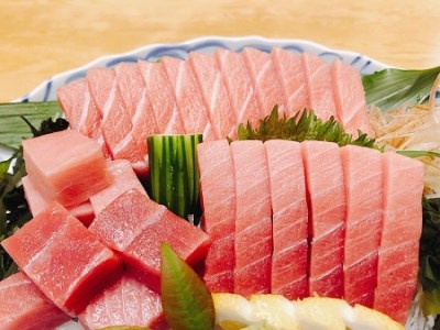 天然本鮪　大トロ・中トロ　各500ｇ・赤身200ｇ　まぐろ3種盛セット 食べ比べセット マグロ まぐろ 本まぐろ 刺し身 刺身 魚 海鮮 冷凍 故郷納税 ふるさとのうぜい 返礼品 高知県 高知 85000円