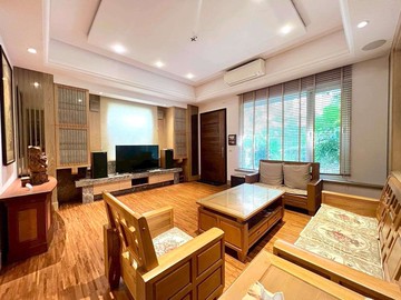 信實恬八期公園旁❗️大地坪庭院雙車精裝別墅｜台中市南屯區文心南六路