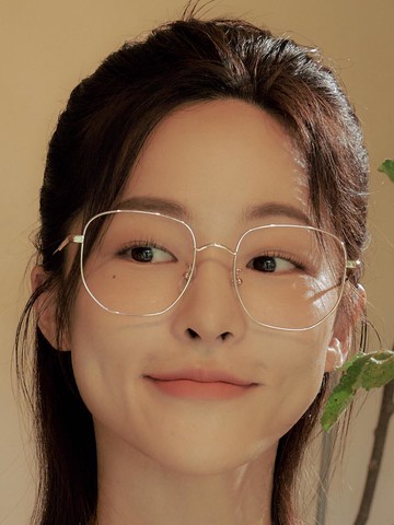 Oversized Square Titanium Eyeglass Frame (IL8403 2424G) [Rose Gold]
