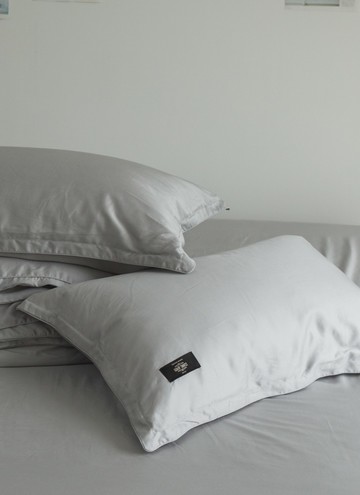 深灰雪松 - 天絲枕套 / 2入組