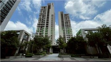 東區湖濱雙星帝王景觀三平車豪廈｜台中市東區樂業南路