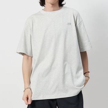New Balance 男款 灰色 美規 經典 刺繡 Logo 圓領 上衣 棉質 運動 休閒 短袖 MT41533AHH