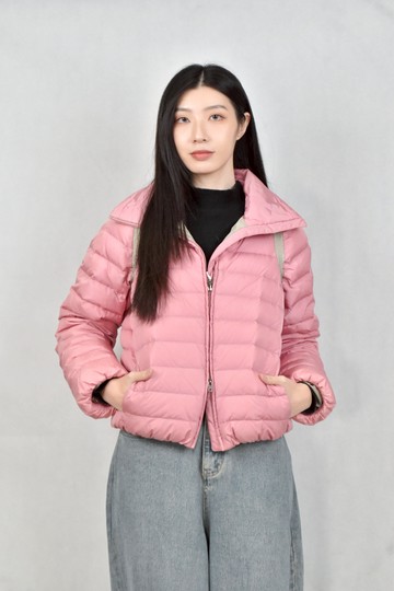 (XS（含）以下) miu miu粉色羽絨連帽外套