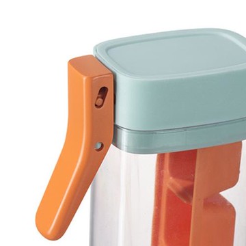 Ice Quick | 單手按壓冰格 創意冰塊模具 涼爽夏日 可拆卸設計