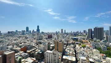 近五福文化中心#京城雅典#海景大4房平車｜高雄市新興區復興二路