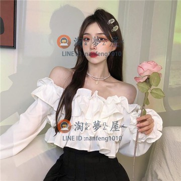 一字肩短款上衣女設計感小眾春季 辣妹白色長袖襯衫【淘夢屋】