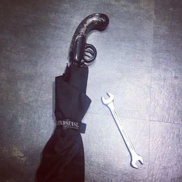 FINDSENSE 槍閃 雨傘 實體拍攝 全自動 雨傘 精品打造 武士 忍者 西洋