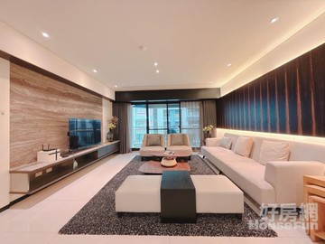 R14 巨蛋商圈時尚質感裝潢GIGA 4房平車｜高雄市鼓山區文信路