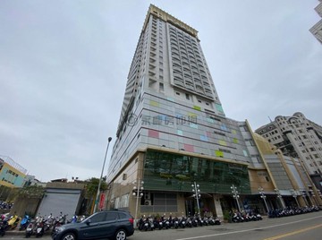 教育大學大地球高樓層大套房+陽台｜台中市西區民生路