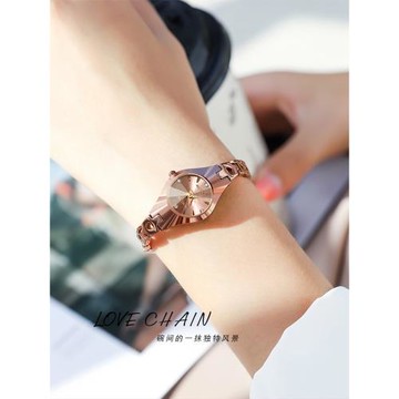 24年新款伊格蘭女式鎢鋼手鏈表品牌英國復古簡約氣質輕奢鏤空細帶