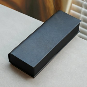 新款太陽眼鏡盒女高級感便攜式抗壓輕巧復古男收納盒大容量墨鏡盒