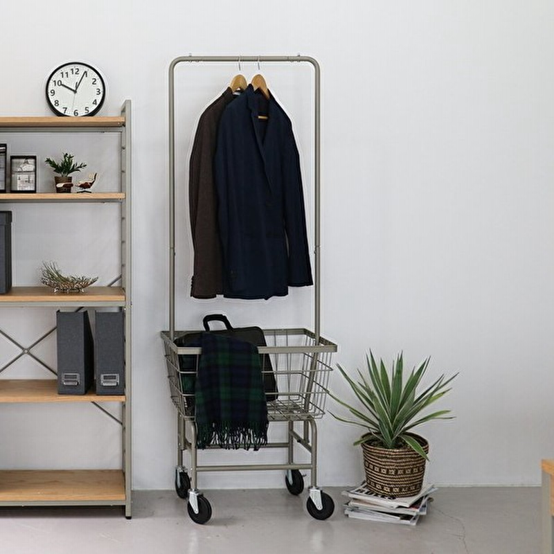 ハンガーラック スリム 収納付き キャスター付き カートハンガー カゴ付き 衣類収納 おしゃれ インテリア 家具 通販 Lineポイント最大0 5 Get Lineショッピング