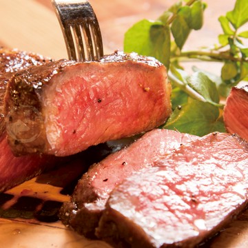 美國PRIME濕式熟成厚切嫩肩牛排4片組(300公克/1片)