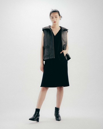 UUIN_黑毛料V領背心洋裝
