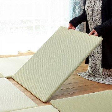 【IKEHIKO】藺草榻榻米嗨嗨 70x70x2cm(1件)
