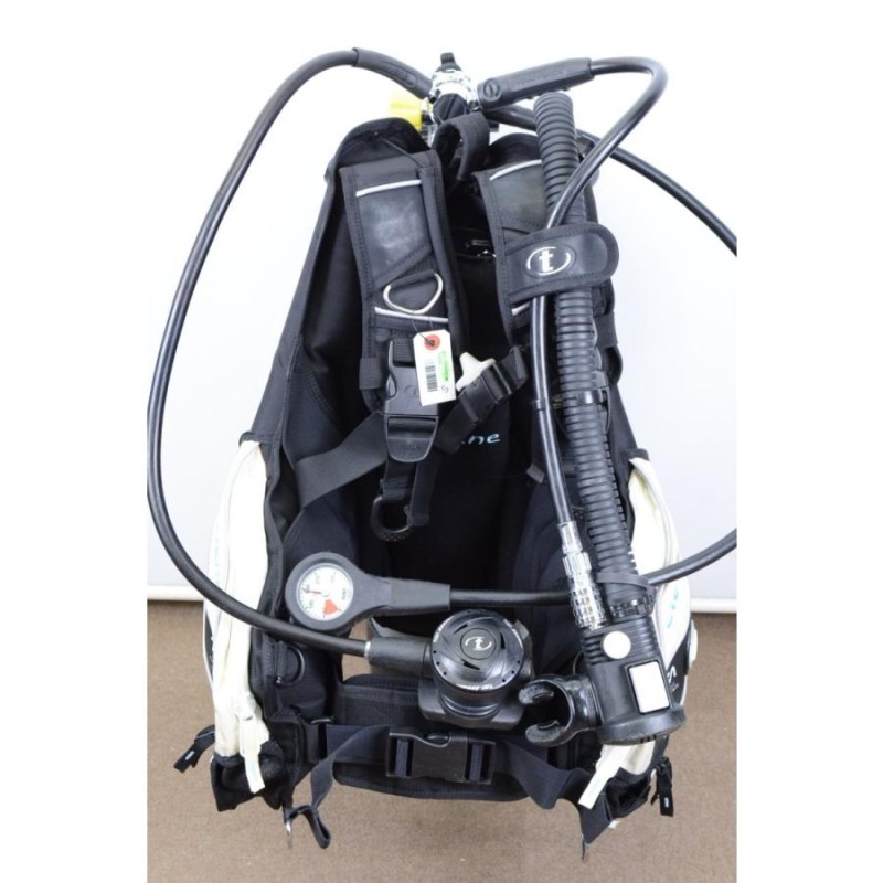 ダイビング器材一式 〈美品〉 ダイビング器材 レディース1式