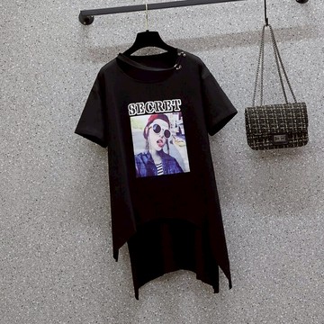 品牌折扣店商場專柜撤柜女裝尾貨清倉夏裝設計感印花短袖T恤女潮