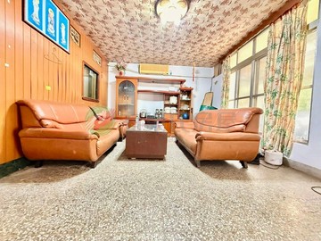 ✅幼獅工業區有孝親房的大面寬透天 機能佳✅｜台中市大甲區青三路