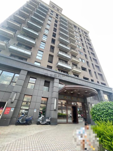 中壢交流道-雙車位樓中樓大5房龍騰御｜桃園市中壢區正光二街