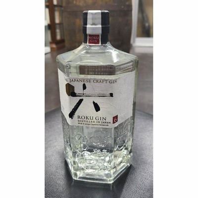 サントリー ジャパニーズクラフトジン ROKU <六> [ ジン 700ml ]