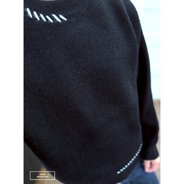 『老爺有喜』重磅不規則縫線針織毛衣(NOF25109800)-黑