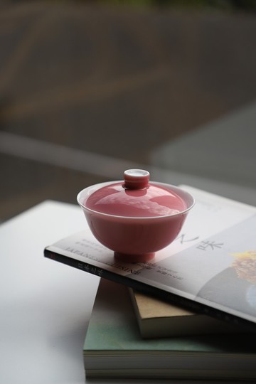 胭脂紅 二才小蓋碗 100ml 漸變吹釉 手工中式茶器 景德鎮陶瓷茶具
