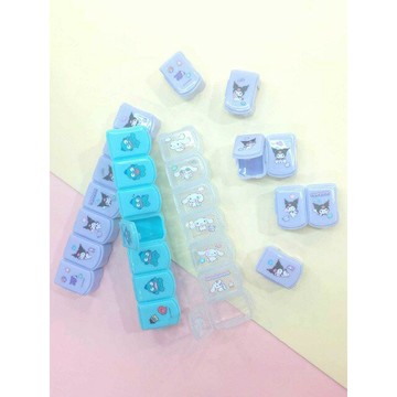 小禮堂 Sanrio 三麗鷗 可拆解七格藥盒 (動作款) 大耳狗 酷洛米 人魚漢頓
