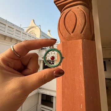 時輪金剛+大鵬金翅鳥灌頂+佛陀四大聖地加持法寶 藍綠法輪項鍊 S26AA05-35