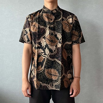 印尼蠟染大尺碼短袖襯衫 ARJUNA - 黑棕葉 - ARJ005