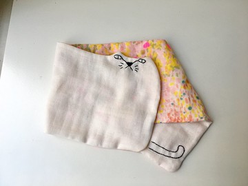 長長白貓刺繡日本二重紗手帕-1枚入