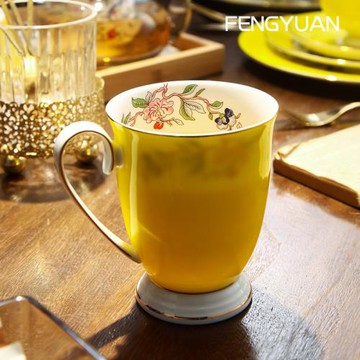 田園風馬克杯高顏值骨瓷杯辦公室喝水的杯子300ml帶勺家用瓷水杯