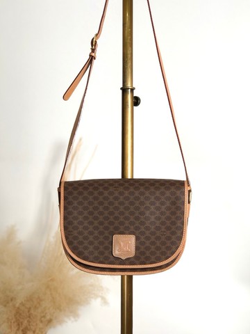 【日本直送 名牌中古包】CELINE 瑟琳 馬卡龍風 (Macadam) 肩背包 棕色 飾扣 PVC 皮革 vintage 古著 mgt7zs