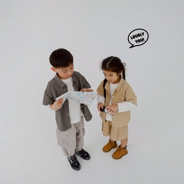 QUEENSHOP_ S 短袖 童裝 撞色車線雙口袋襯衫 兩色售 M-XL 現+預 【01025536】