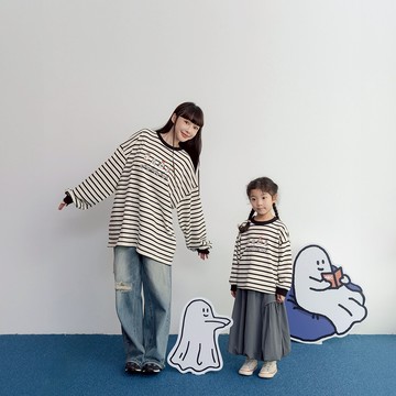 QUEENSHOP_F 聯名 P/D幽靈 童裝 幽靈印圖條紋長袖上衣 M-XL 現+預 【01099467】
