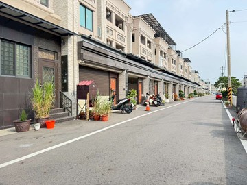 林園邊間大地坪雙車墅｜高雄市林園區五福路