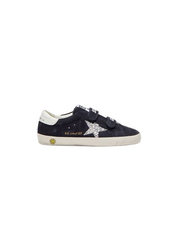 golden goose sneaker with logo