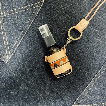 防疫用品/酒精隨身噴霧皮套/免費附贈玻璃噴瓶/漏斗