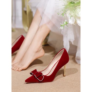 紅色大碼高跟鞋秀禾婚鞋女款2025絨面細跟中式訂婚敬酒小碼新娘鞋