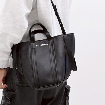 BALENCIAGA 672791 EVERYDAY NORTH-SOUTH 雙提把兩用包.黑 S